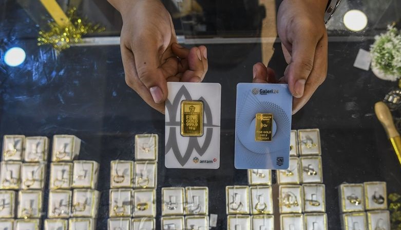 Harga emas Antam 21 Juli stabil di angka Rp1,927 juta per gram Harga emas Antam 21 Juli stabil di angka Rp1,927 juta per gram 