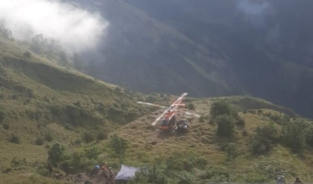 Pendaki Belanda terjatuh di Gunung Rinjani Pendaki Belanda terjatuh di Gunung Rinjani