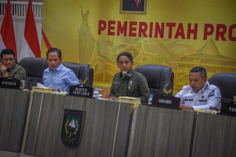 Menhut pastikan penambahan sarana turunkan jumlah titik api karhutla Menhut pastikan penambahan sarana turunkan jumlah titik api karhutla