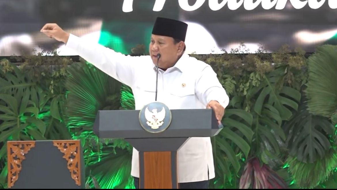 Prabowo geram soal beras oplosan, negara rugi Rp 100 T