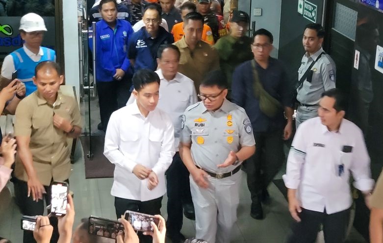 Jasa Raharja pastikan beri santunan korban meninggal Kapal Tunu Jasa Raharja pastikan beri santunan korban meninggal Kapal Tunu
