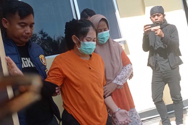 Polres Lebak ungkap pelaku pembuang bayi di Sungai Ciberang Polres Lebak ungkap pelaku pembuang bayi di Sungai Ciberang