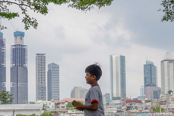 Kualitas udara Jakarta tak sehat dan terburuk se-Indonesia Kualitas udara Jakarta tak sehat dan terburuk se-Indonesia