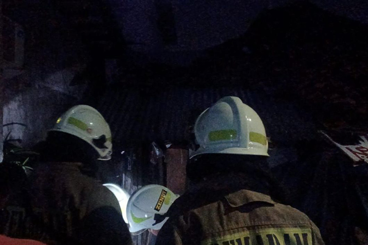 Triplek jadi pemicu api cepat membesar hanguskan lima rumah di Jaktim