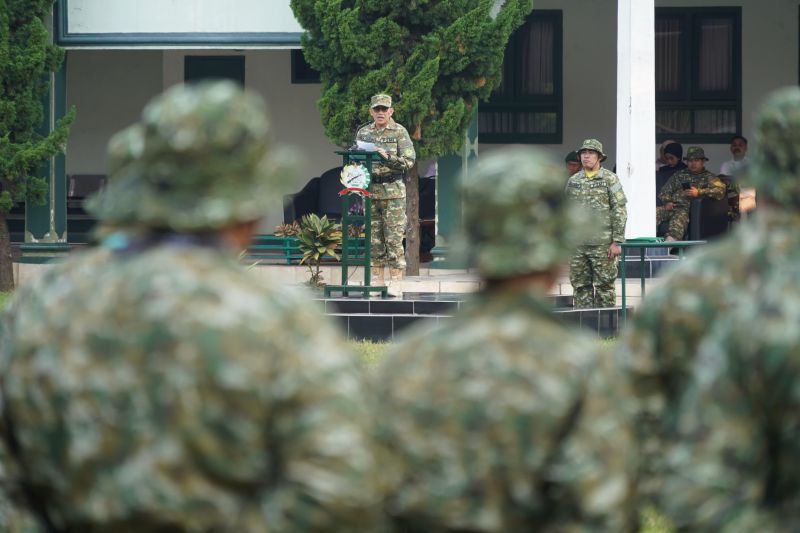 Bangun soliditas, Menteri Karding buka retret KP2MI di Bandung Bangun soliditas, Menteri Karding buka retret KP2MI di Bandung