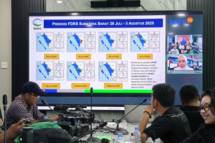 BMKG minta desk karhutla siaga hingga Agustus saat puncak kemarau BMKG minta desk karhutla siaga hingga Agustus saat puncak kemarau