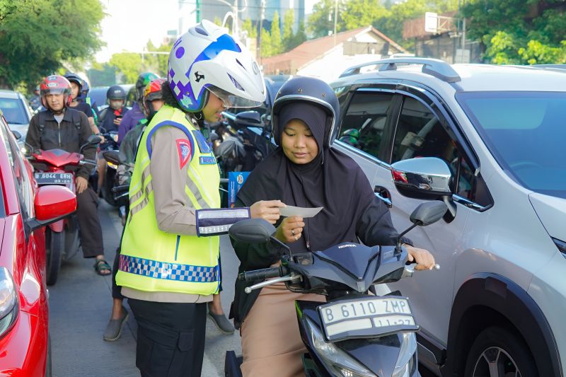 Korlantas Polri hari ini resmi mulai Operasi Patuh 2025 Korlantas Polri hari ini resmi mulai Operasi Patuh 2025