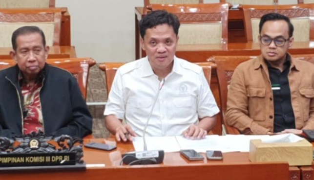 Komisi III sebut masyarakat boleh menginap di DPR pantau revisi KUHAP Komisi III sebut masyarakat boleh menginap di DPR pantau revisi KUHAP
