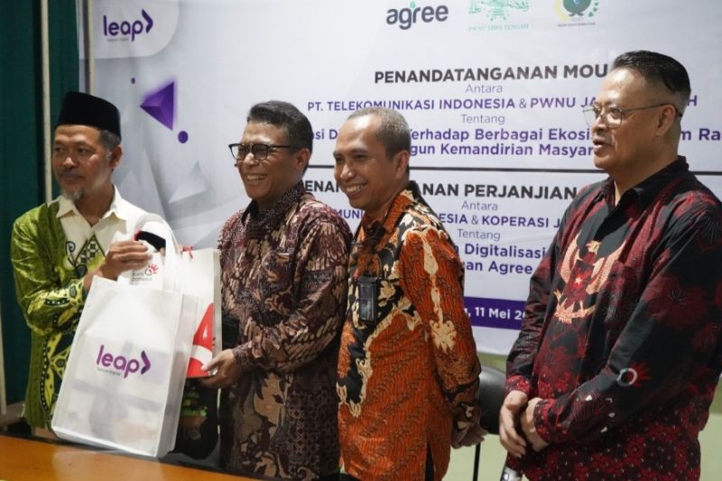 Koperasi di era digital: membangun koperasi berbasis teknologi Koperasi di era digital: membangun koperasi berbasis teknologi