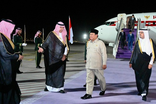 Kunjungan ke Arab Saudi, Prabowo bertemu Putra Mahkota
