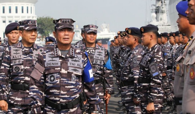 TNI AL evakuasi personel dan kapal di pangkalan antisipasi tsunami TNI AL evakuasi personel dan kapal di pangkalan antisipasi tsunami