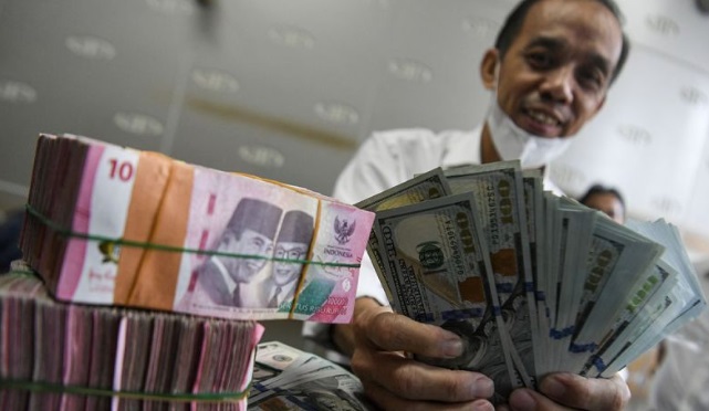 Rupiah bergerak stabil di tengah ketidakpastian perang dagang Rupiah bergerak stabil di tengah ketidakpastian perang dagang