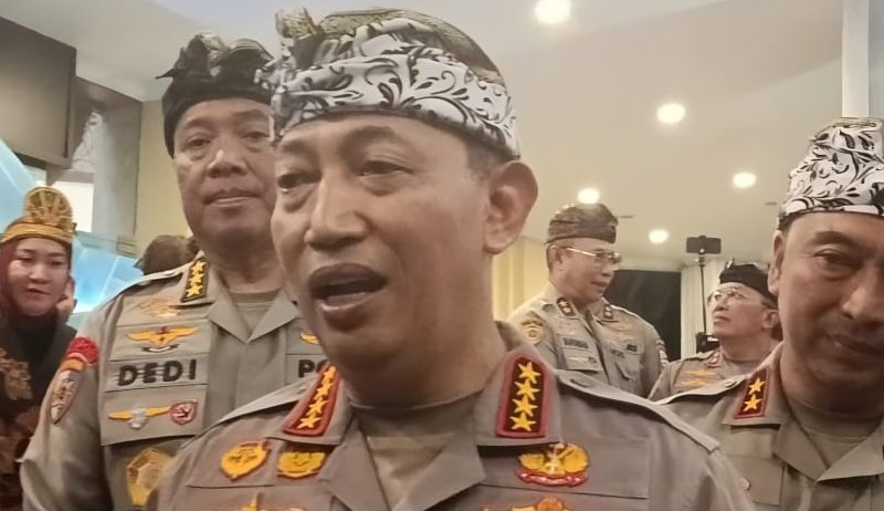 Kapolri ikuti arahan Presiden untuk tindak tegas pengoplos beras Kapolri ikuti arahan Presiden untuk tindak tegas pengoplos beras