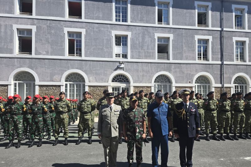 Menhan minta TNI berikan penampilan terbaik saat Bastille Day 2025 Menhan minta TNI berikan penampilan terbaik saat Bastille Day 2025