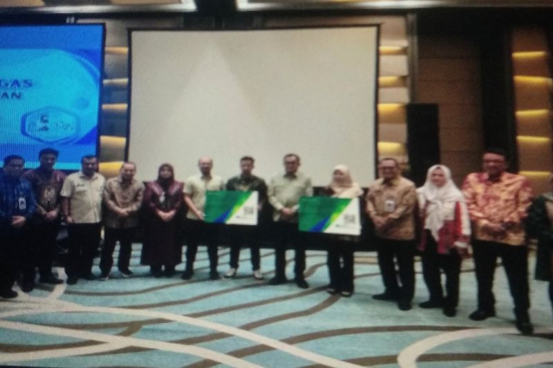 Pemprov Sulsel perkuat tenaga MBG lewat pelatihan dan BPJS Pemprov Sulsel perkuat tenaga MBG lewat pelatihan dan BPJS