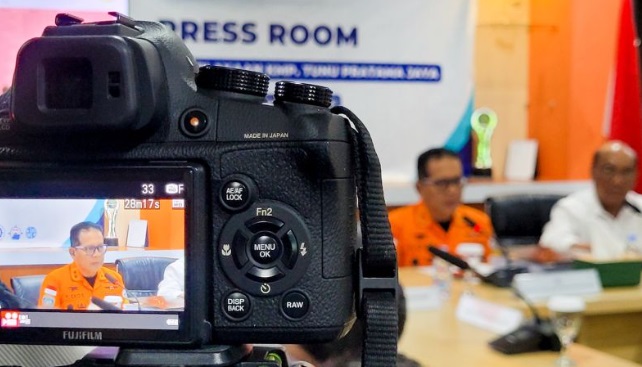 Tim SAR berhasil visualisasikan bangkai KMP Tunu dalam posisi terbalik