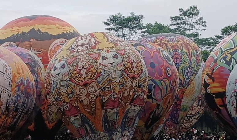 Java Ballon Atraction 2025 di Wonosobo dimeriahkan 36 balon udara Java Ballon Atraction 2025 di Wonosobo dimeriahkan 36 balon udara