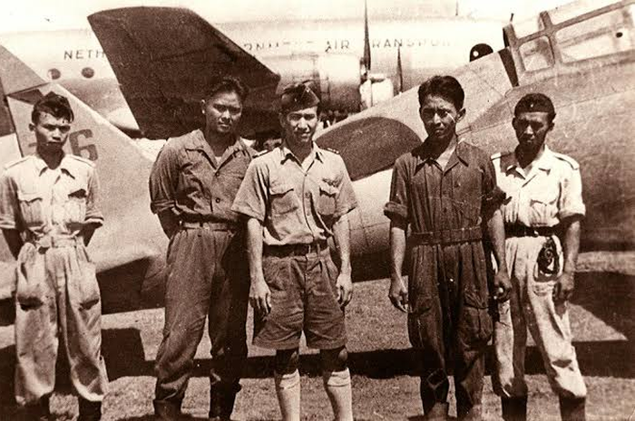 29 Juli: Hari Bhakti TNI AU, saat serangan udara dan gugurnya pahlawan dirgantara 29 Juli: Hari Bhakti TNI AU, saat serangan udara dan gugurnya pahlawan dirgantara