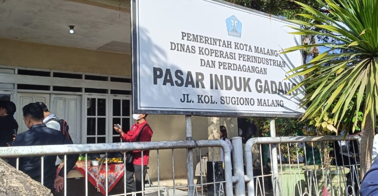 Biang kemacetan, bangunan Pasar Induk Gadang dibongkar Biang kemacetan, bangunan Pasar Induk Gadang dibongkarÂ