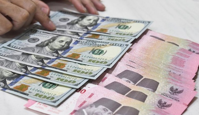 Rupiah melemah seiring kesepakatan tarif dengan UE untungkan AS Rupiah melemah seiring kesepakatan tarif dengan UE untungkan AS