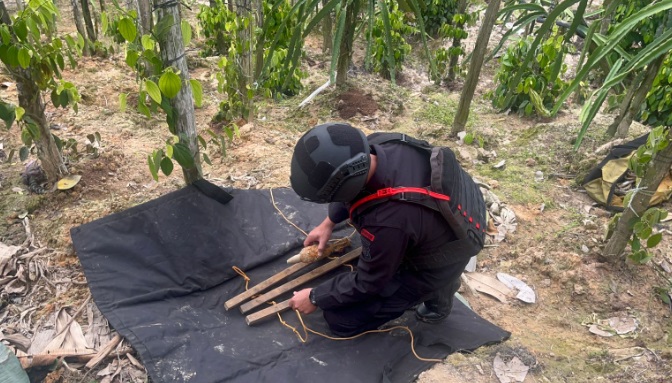 Mortir sisa Perang Dunia II gegerkan warga Karang Joang Mortir sisa Perang Dunia II gegerkan warga Karang Joang