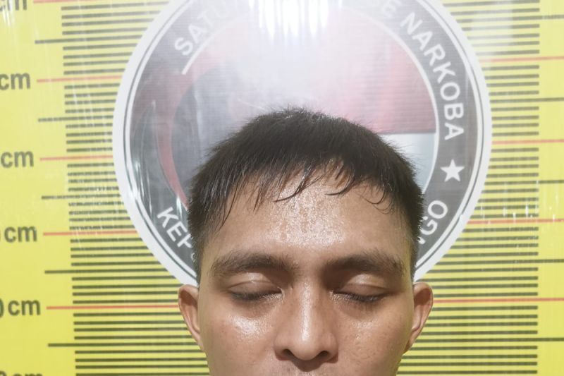 Polres Bungo tangkap bandar sabu barang dipasok melalui peran WBP Polres Bungo tangkap bandar sabu barang dipasok melalui peran WBP