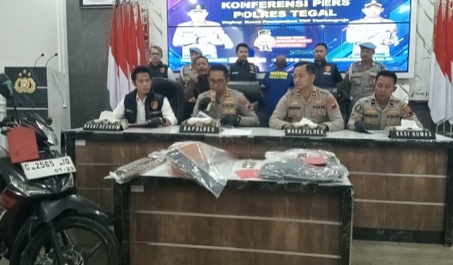 Polres Tegal ungkap kasus pembunuhan di wilayah Lebaksiu Polres Tegal ungkap kasus pembunuhan di wilayah Lebaksiu