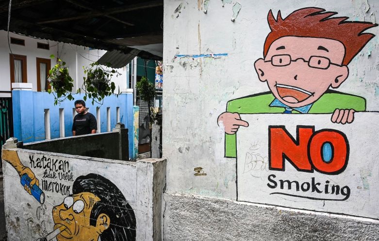 Anak muda diminta aktif pantau kebijakan penegakan kawasan tanpa rokok Anak muda diminta aktif pantau kebijakan penegakan kawasan tanpa rokok