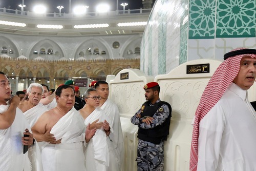 Prabowo umrah, menyapa Jemaah Indonesia di Makkah