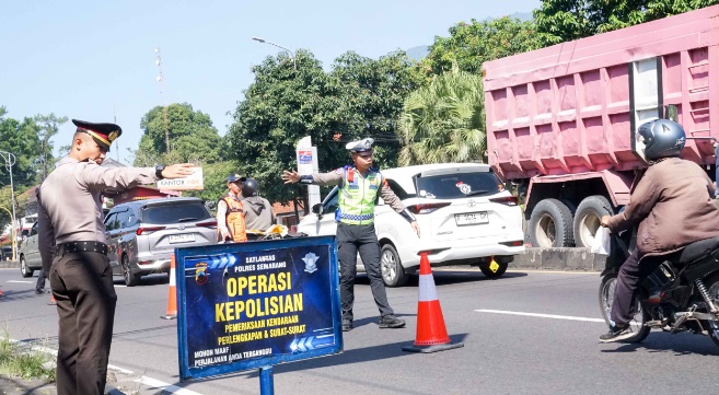 Pascapemutihan, Jateng gencarkan penertiban pajak dan kelengkapan kendaraan bermotor Pascapemutihan, Jateng gencarkan penertiban pajak dan kelengkapan kendaraan bermotor