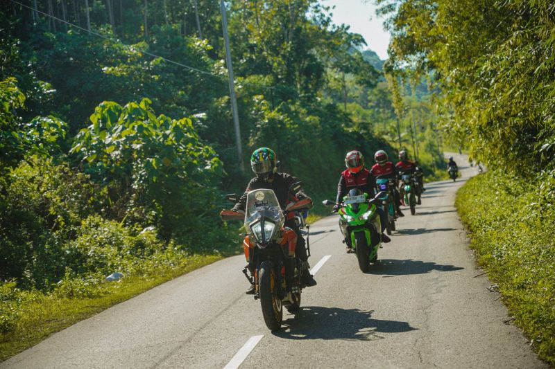 Motul sambangi NTT, eksplorasi wisata hingga beri dukungan pendidikan Motul sambangi NTT, eksplorasi wisata hingga beri dukungan pendidikan