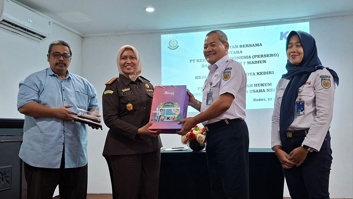 KAI Daop 7 Madiun gandeng Kejari Kota Kediri, optimalkan penanganan masalah hukum penjagaan aset KAI Daop 7 Madiun gandeng Kejari Kota Kediri, optimalkan penanganan masalah hukum penjagaan aset
