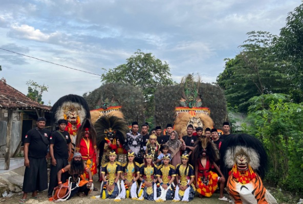 Singo Wahyu Wibowo bangkitkan seni reog di Rembang Singo Wahyu Wibowo bangkitkan seni reog di Rembang