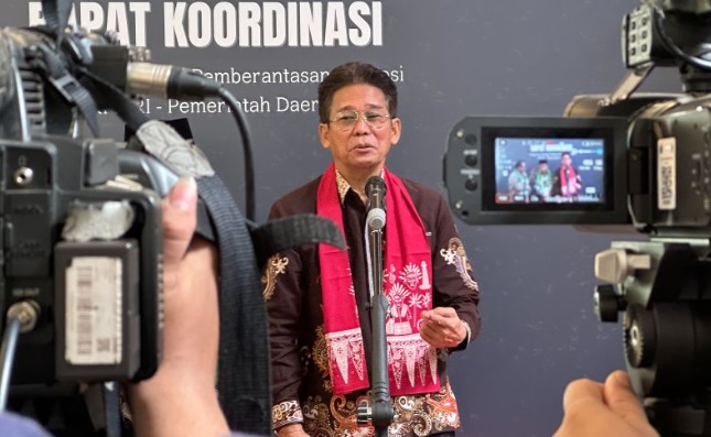 Wakil Ketua KPK bantah istimewakan Khofifah Wakil Ketua KPK bantah istimewakan Khofifah