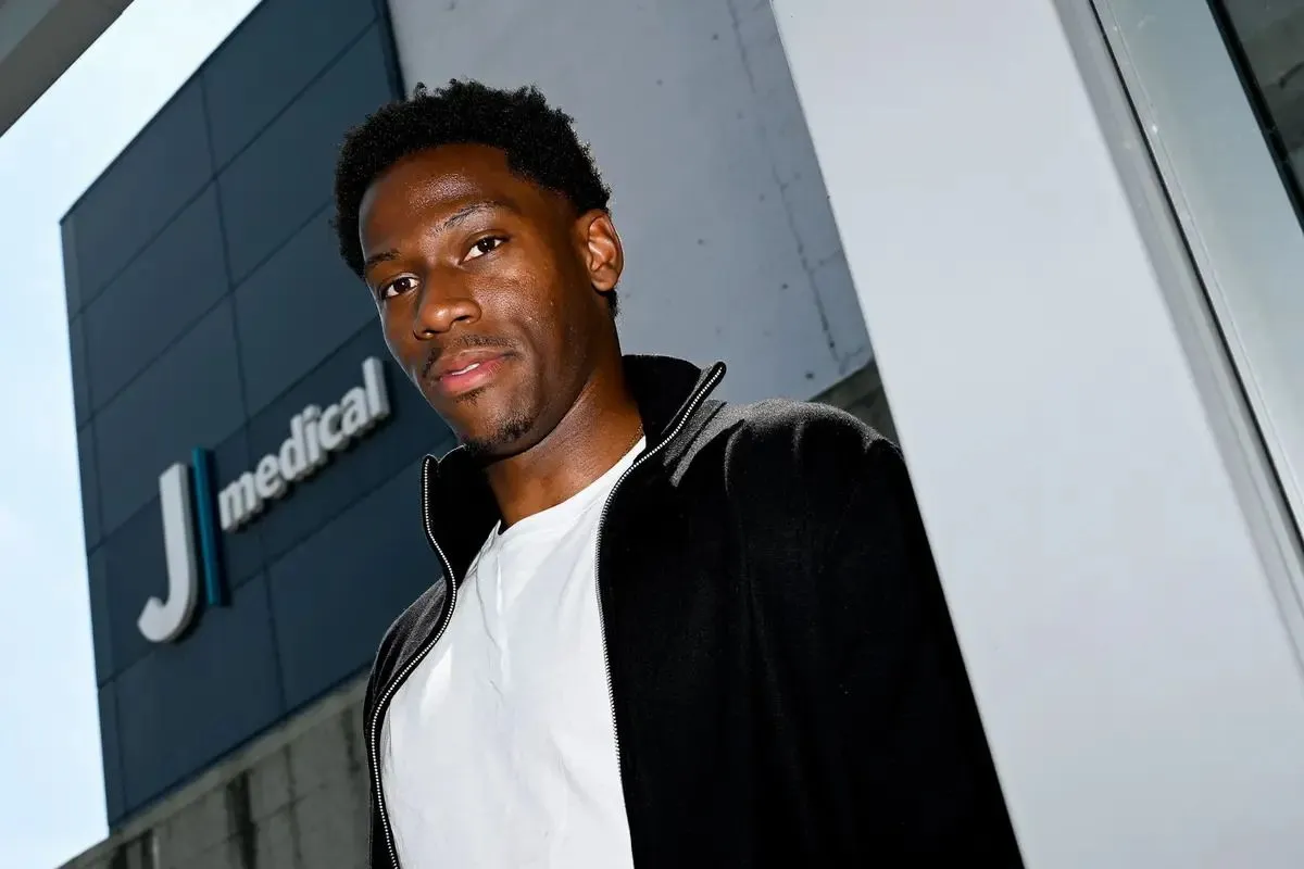 Juventus resmi rekrut penyerang timnas Kanada Jonathan David Juventus resmi rekrut penyerang timnas Kanada Jonathan David