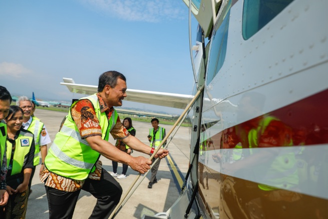 Susi Air mulai layani penerbangan Semarang - Karimunjawa Susi Air mulai layani penerbangan Semarang - Karimunjawa