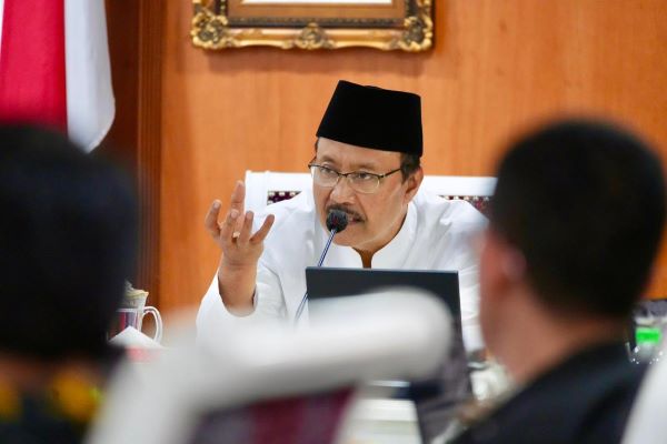 Evaluasi Sekolah Rakyat, Gus Ipul gelar rapat bersama seluruh Kepala Sekolah Evaluasi Sekolah Rakyat, Gus Ipul gelar rapat bersama seluruh Kepala Sekolah