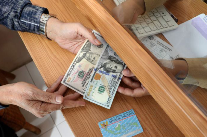 Rupiah pada Kamis pagi melemah jadi Rp16.312 per dolar AS Rupiah pada Kamis pagi melemah jadi Rp16.312 per dolar AS