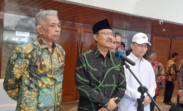 Cegah bansos untuk judol, Mensos minta tak gunakan data selain DTSEN Cegah bansos untuk judol, Mensos minta tak gunakan data selain DTSEN