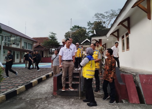 Menko AHY puji Sekolah Rakyat Menengah Atas Antasena Magelang Menko AHY puji Sekolah Rakyat Menengah Atas Antasena Magelang