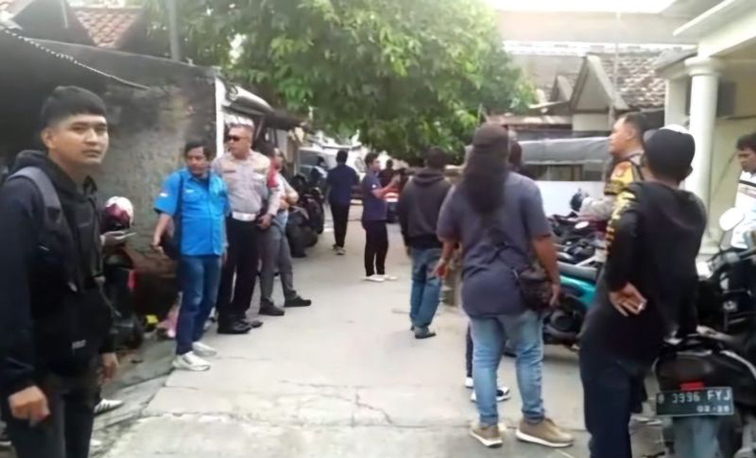Warga Bekasi jadi korban penipuan lembaga penyalur kerja Warga Bekasi jadi korban penipuan lembaga penyalur kerja