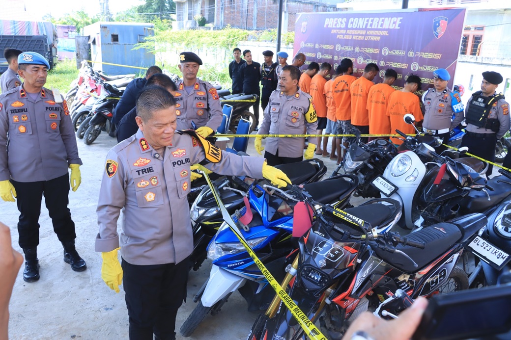 Polres Aceh Utara tangkap tiga pelaku curanmor, 32 unit sepeda motor jadi barang bukti Polres Aceh Utara tangkap tiga pelaku curanmor, 32 unit sepeda motor jadi barang bukti