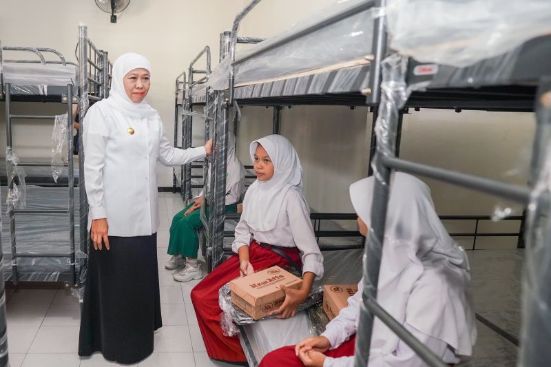 Khofifah pastikan Sekolah Rakyat di Mojokerto siap beroperasi Khofifah pastikan Sekolah Rakyat di Mojokerto siap beroperasi