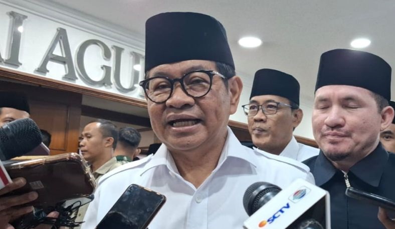 DKI masih tunggu perpres terkait sekolah swasta gratis DKI masih tunggu perpres terkait sekolah swasta gratis