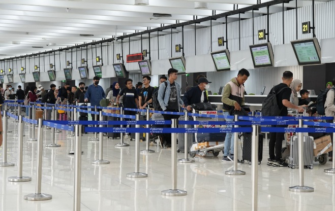 Mulai 1 Agustus, sejumlah rute dari Bandara Halim pindah ke Bandara Soetta Mulai 1 Agustus, sejumlah rute dari Bandara Halim pindah ke Bandara Soetta