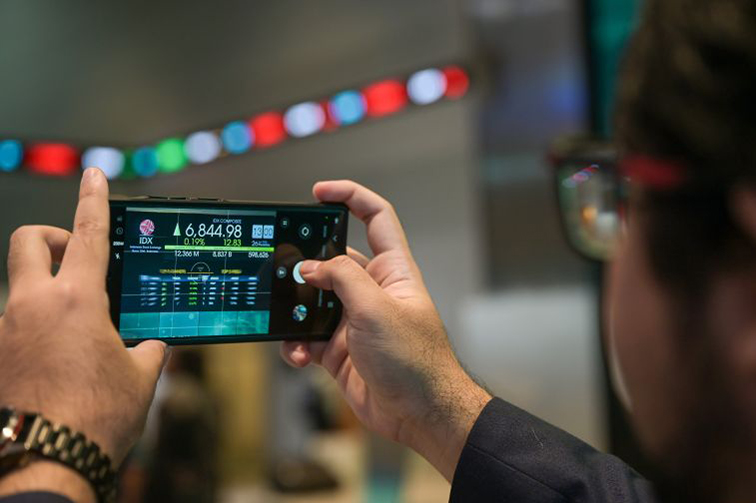 IHSG Selasa dibuka melemah 10,09 poin