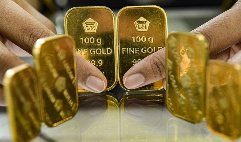 Harga beli emas Antam hari ini merosot ke angka Rp1,945 juta/gram ‎