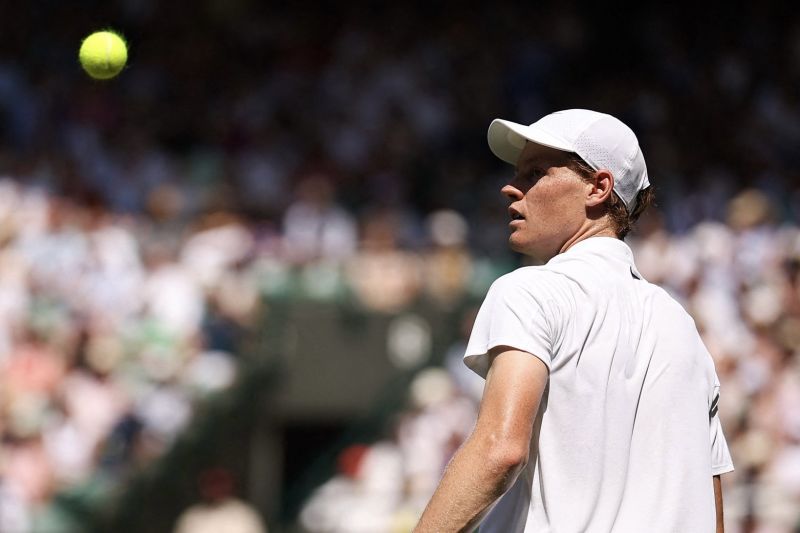 Sinner menang cepat di pertandingan babak pertama Wimbledon Sinner menang cepat di pertandingan babak pertama Wimbledon