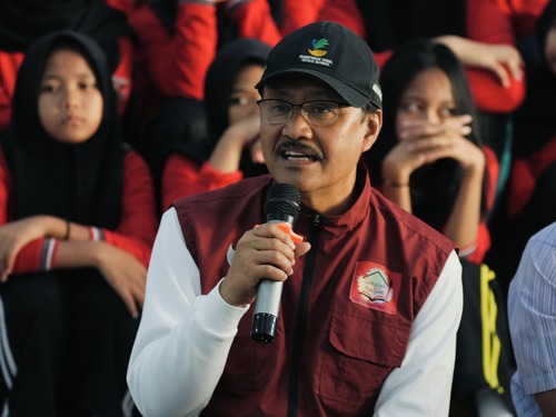 Kepada siswa Sekolah Rakyat, Gus Ipul: Disiplin kunci sukses