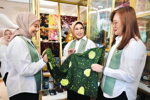 Di Galeri DWP Kemensos, beli karya kelompok rentan yuk